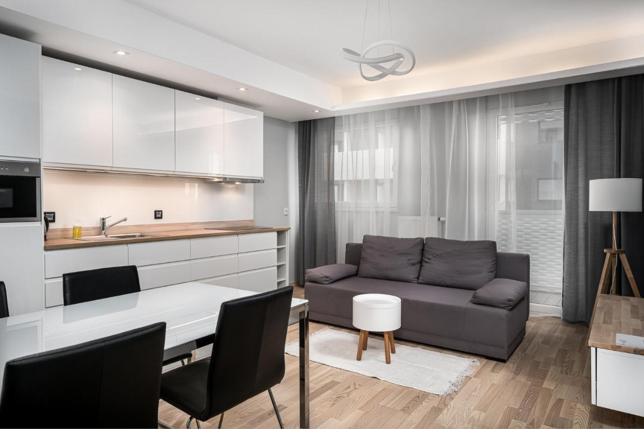 ורוצלב Rentplanet - Apartamenty Atal Tower מראה חיצוני תמונה