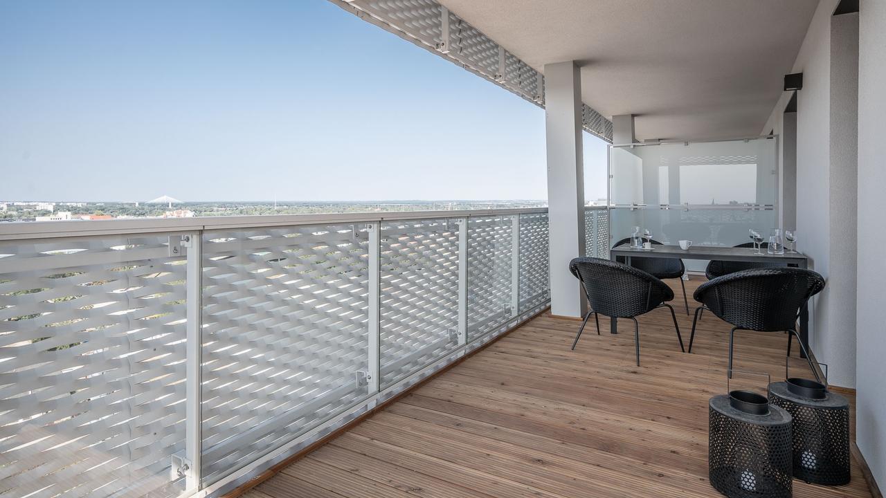 ורוצלב Rentplanet - Apartamenty Atal Tower מראה חיצוני תמונה