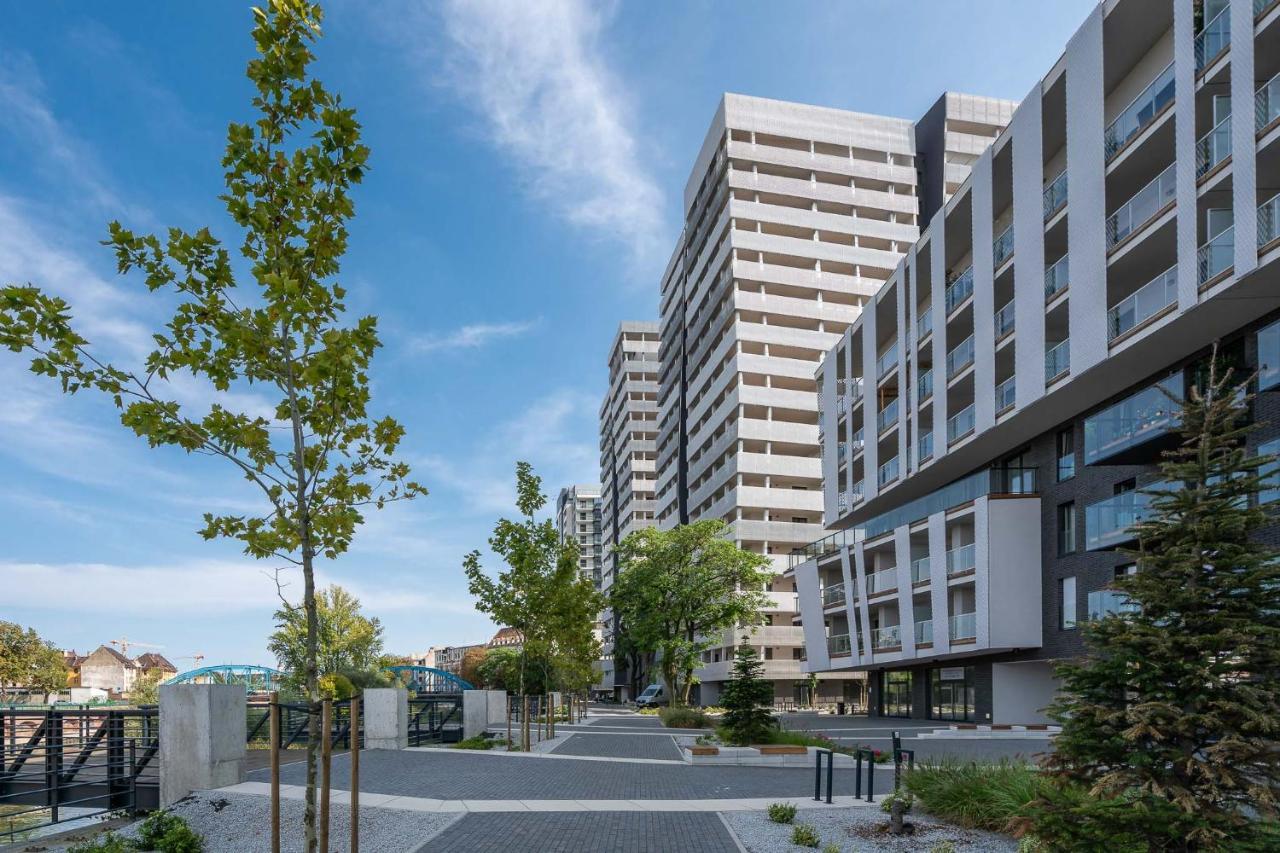 ורוצלב Rentplanet - Apartamenty Atal Tower מראה חיצוני תמונה